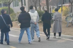 建湖网红吃瓜事件,揭秘网络舆论的风云变幻