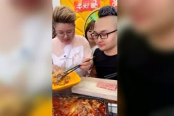 娱乐吃瓜酱实验室,吃瓜酱实验室带你探秘明星幕后故事